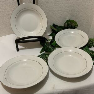 - Royal Majestic Platina Fine China 8” Salad bowl Plate #8446 set of 4 B7